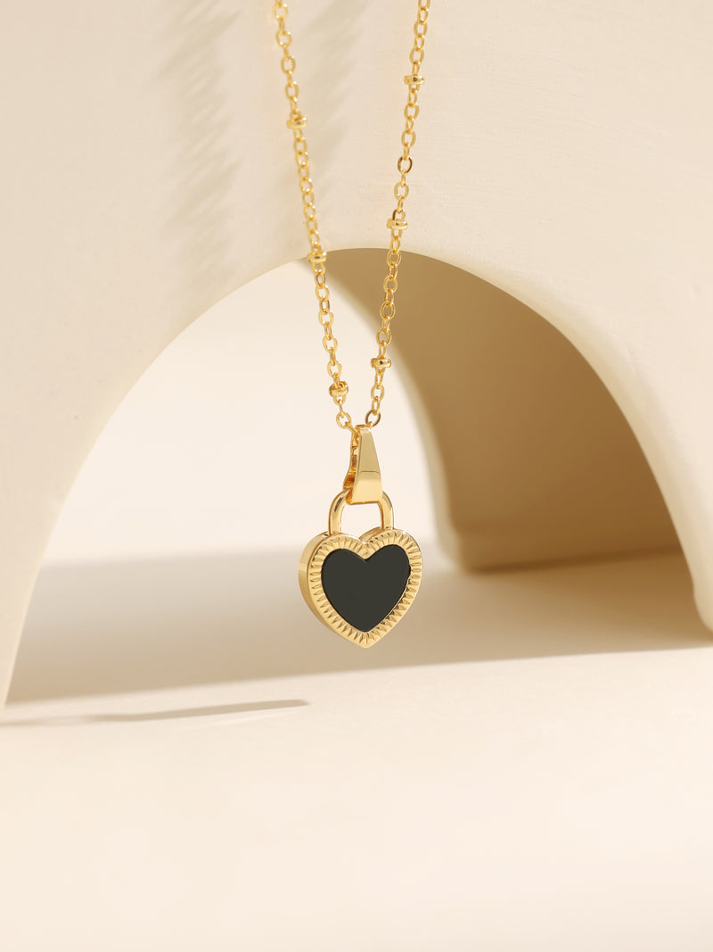 Mysterious Fashion Black Heart Gold Long Necklace