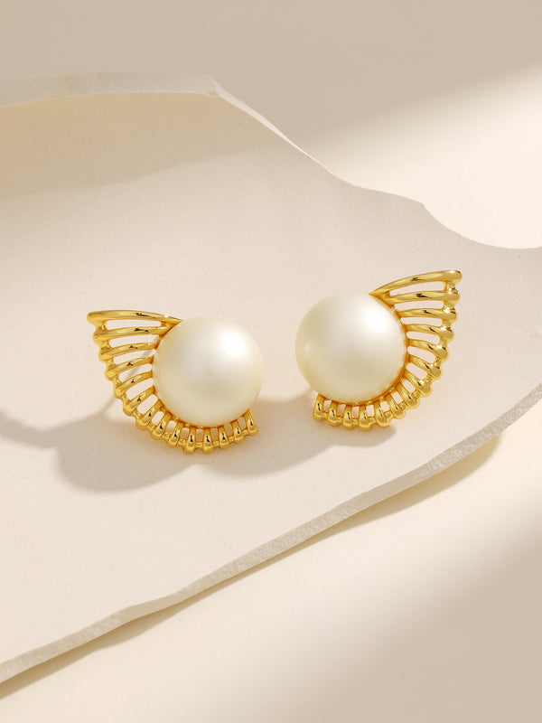 Luxury Gold Vintage Palace Pearl Clip Earrings