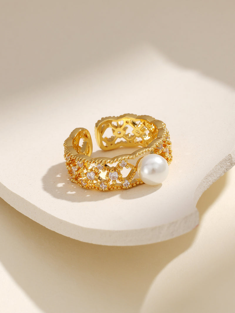 Vintage Art Deco Pearl Gold Ring