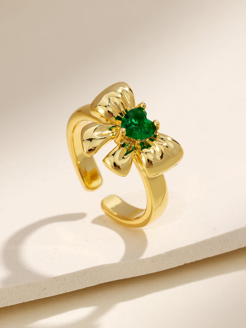 Brilliant Emerald Heart Decor Bow Gold Ring