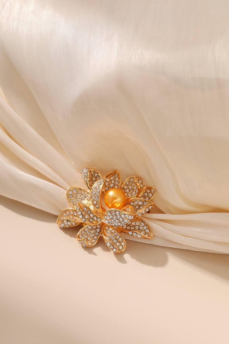 Elegant Gold Diamond Decor Lotus Pearl Brooch